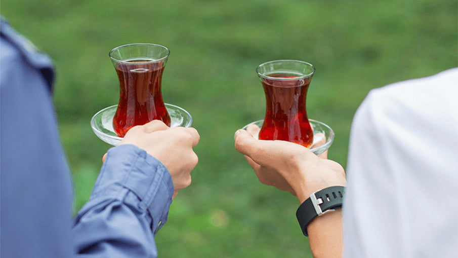 İnce Belli Bardağın Hikayesi