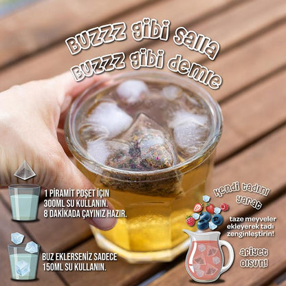 Cold Brew Mint and Strawberry Flavored Detox Iced Tea